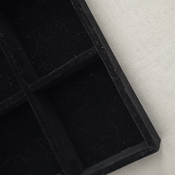 Black Velvet Jewelry Organizer NEW - Picture 4 of 6